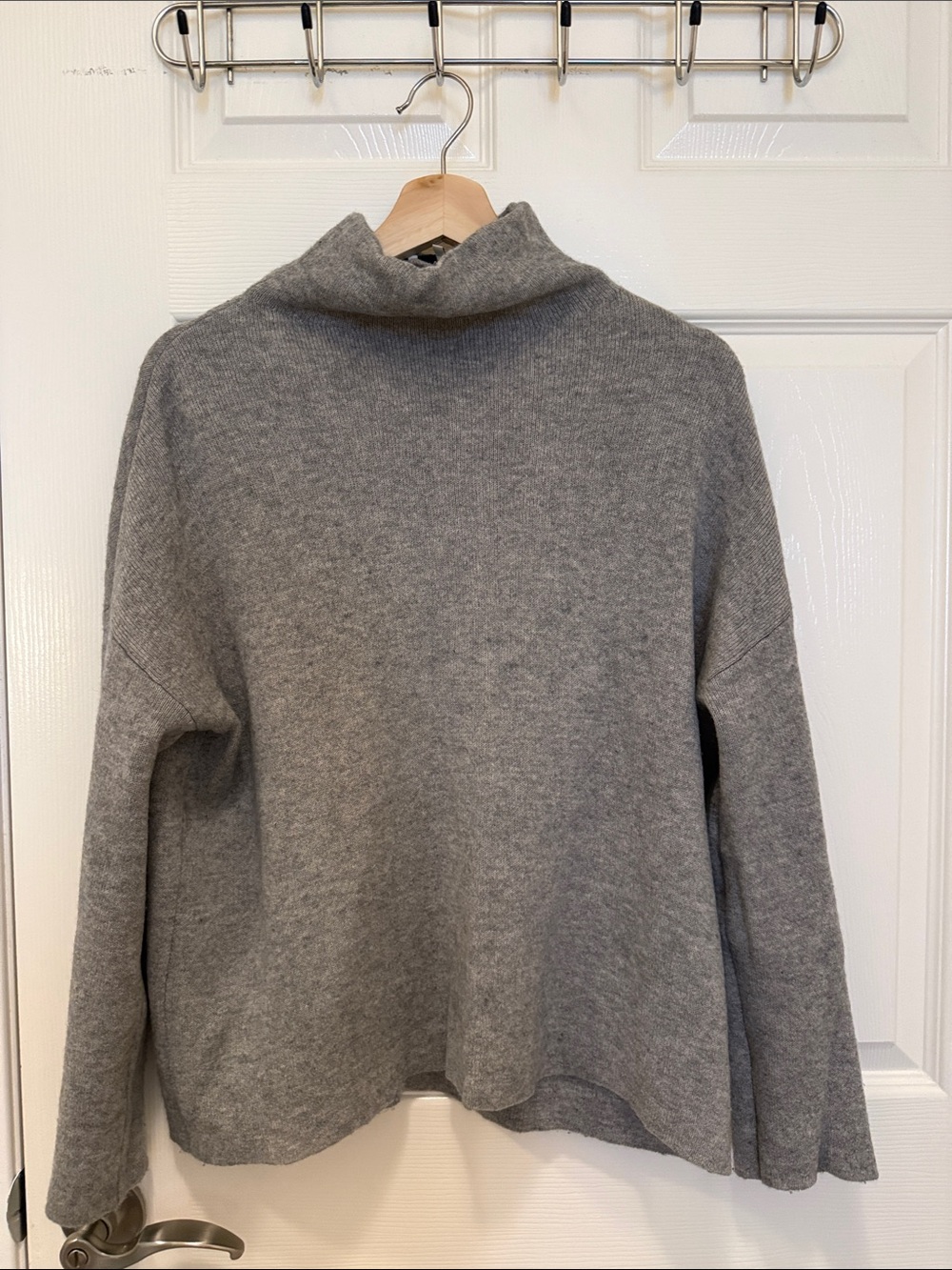 Vince Grey Turtleneck Wool-Cashmere Sweater